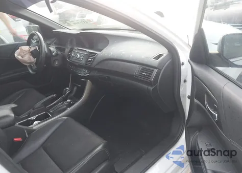 2016 Honda Accord Sport z USA, uszkodzony, nr VIN 1HGCR2F55GA189381